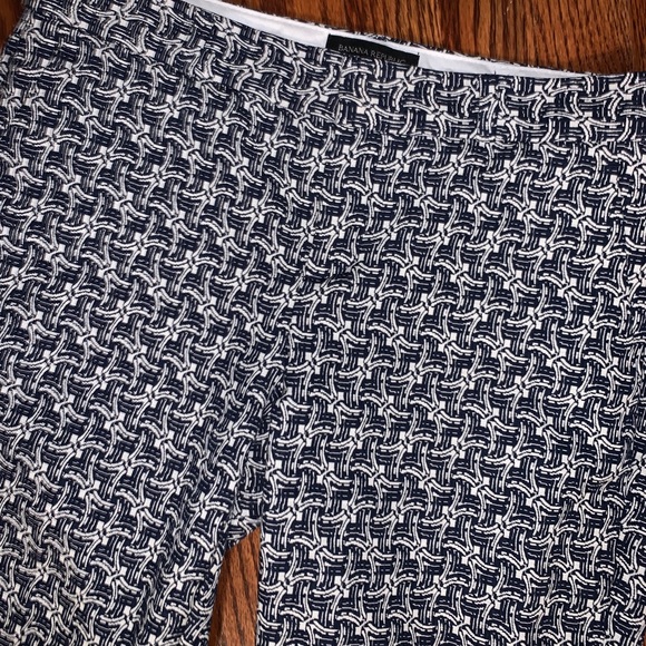 Banana republic Avery Pants- size 2 - Picture 2 of 3